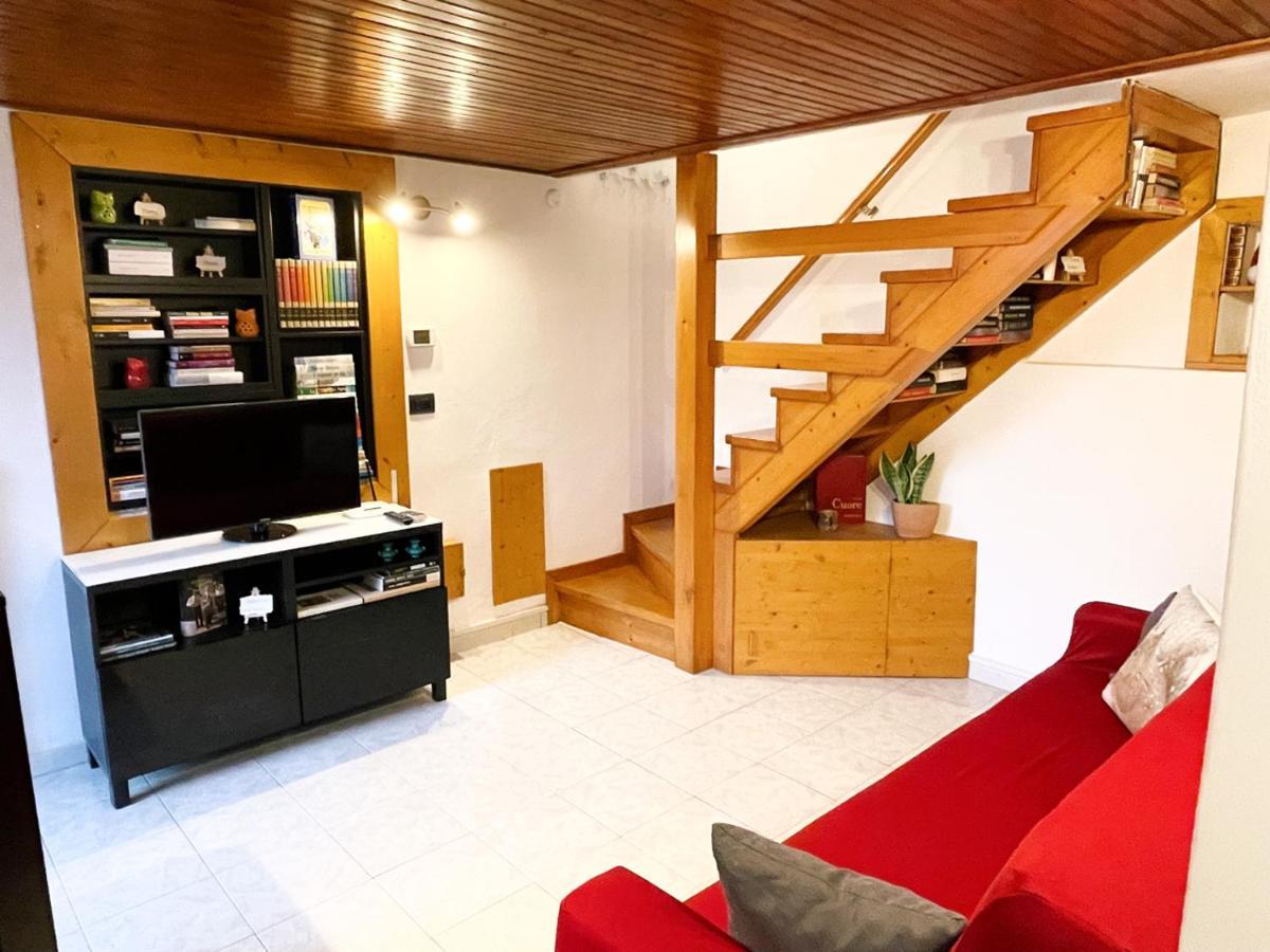 Ca Al Borgo Apartamento Faggeto Lario Exterior foto