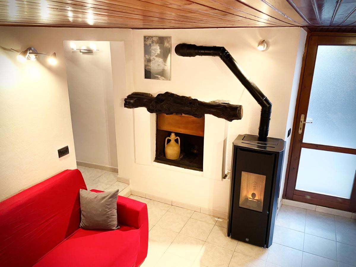 Ca Al Borgo Apartamento Faggeto Lario Exterior foto