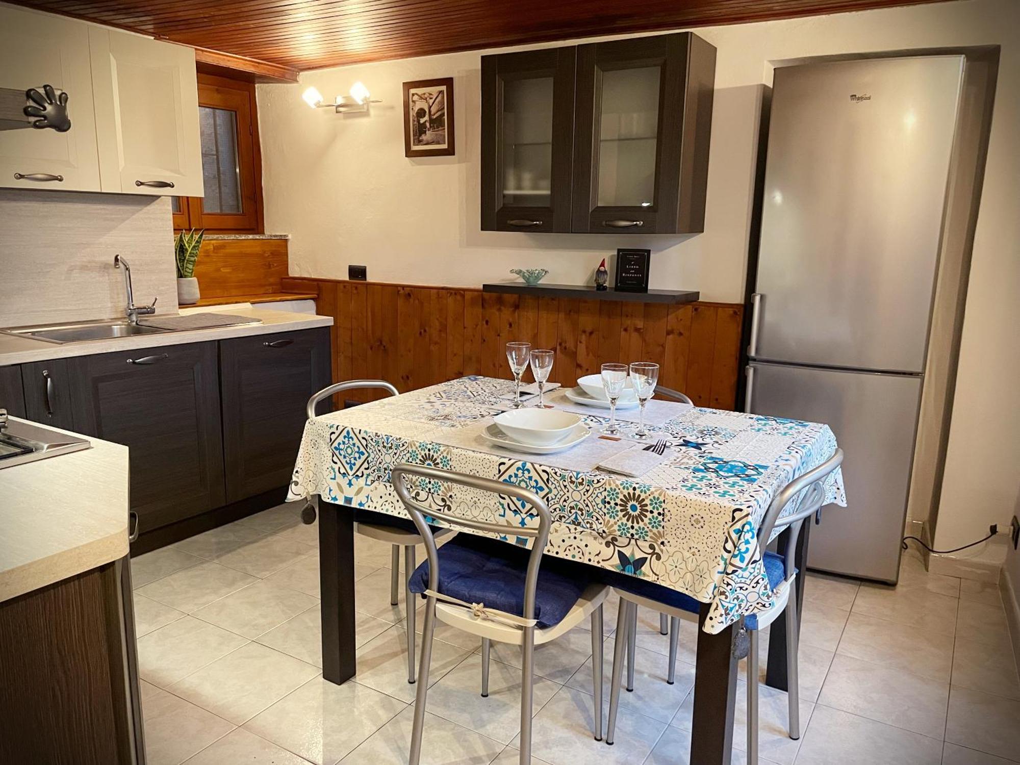 Ca Al Borgo Apartamento Faggeto Lario Exterior foto
